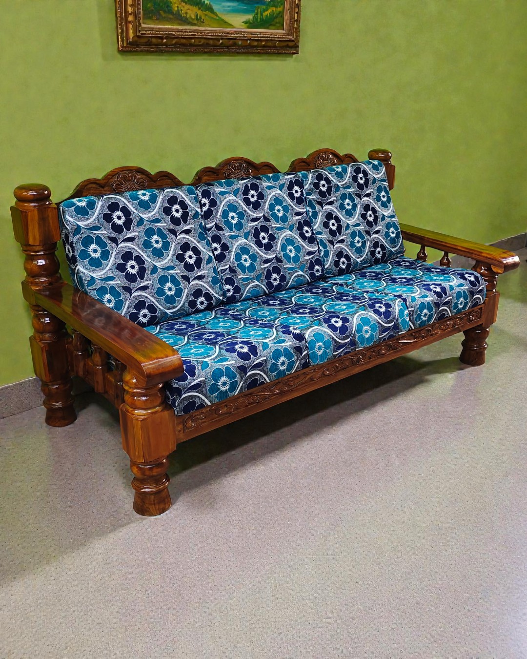 Wooden_Sofa